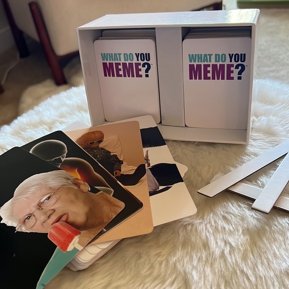 What Do You Meme Board Game - Picture 2 of 2